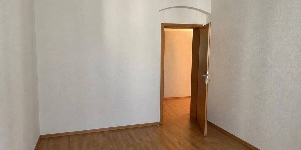 Etagenwohnung Altenburg Rasephas - 4 Zimmer, 90 m&sup2;, 82.000&euro; | Angebot:26763714