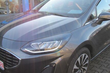 Ford Fiesta 29.400 km 17.490 &euro; Altenburg 04600