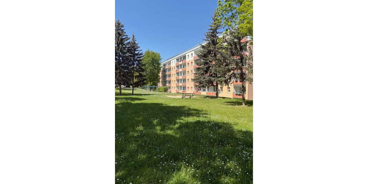 Etagenwohnung Werdau Werdau, Stadt - 4 Zimmer, 77 m&sup2;, 430&euro; | Angebot:26802061