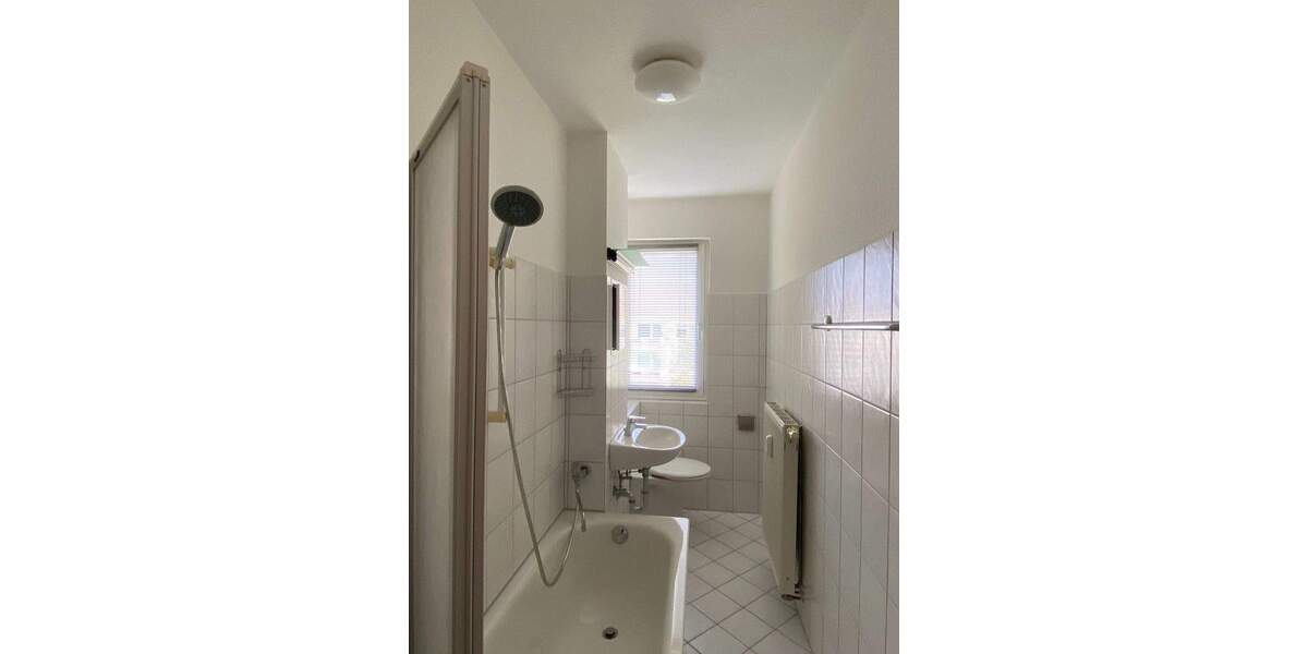 Etagenwohnung Gera Debschwitz - 2 Zimmer, 48 m&sup2;, 59.950&euro; | Angebot:25735949