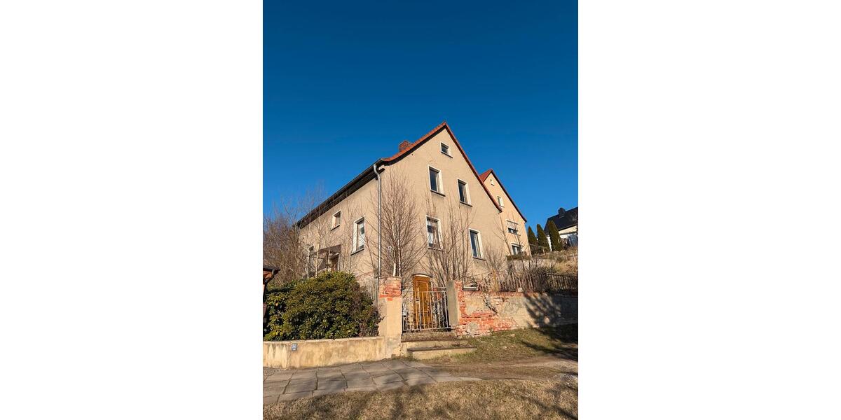 Einfamilienhaus Rositz - 8 Zimmer, 140 m&sup2;, 500&euro; | Angebot:24812820