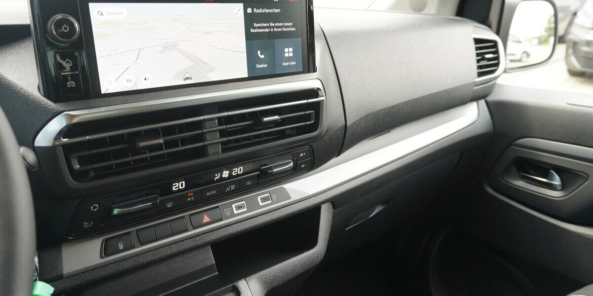 Fiat Ulysse Icon M 180 AT8 8-Sitzer / 10-Zoll Navi 15.712 km 36.771 &euro; Münchenbernsdorf 07589