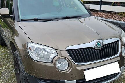 Skoda Yeti 97.473 km 9.999 € Glauchau 08371