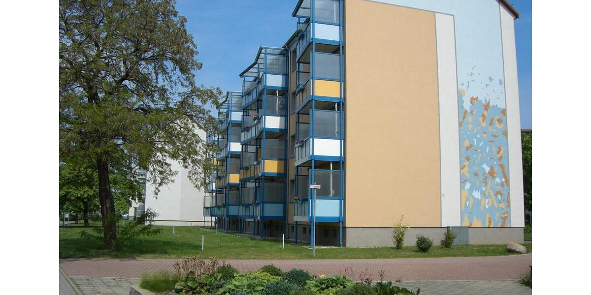 Etagenwohnung Meuselwitz - 2 Zimmer, 49 m&sup2;, 280&euro; | Angebot:26093971