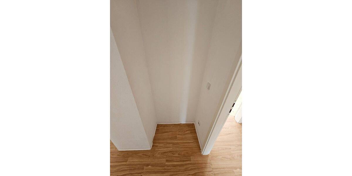 Etagenwohnung Altenburg Drescha - 3 Zimmer, 66 m&sup2;, 385&euro; | Angebot:26902607
