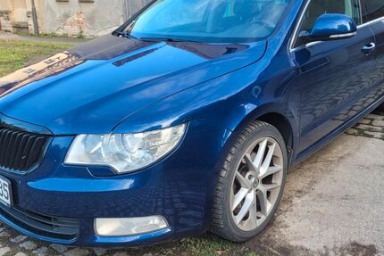 Skoda Superb 249.500 km 7.000 &euro; Elsteraue 06729