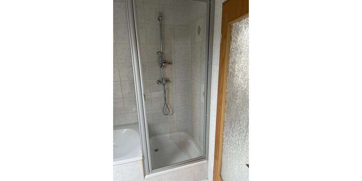 Dachgeschoßwohnung Triptis - 3 Zimmer, 80 m&sup2;, 480&euro; | Angebot:26354155