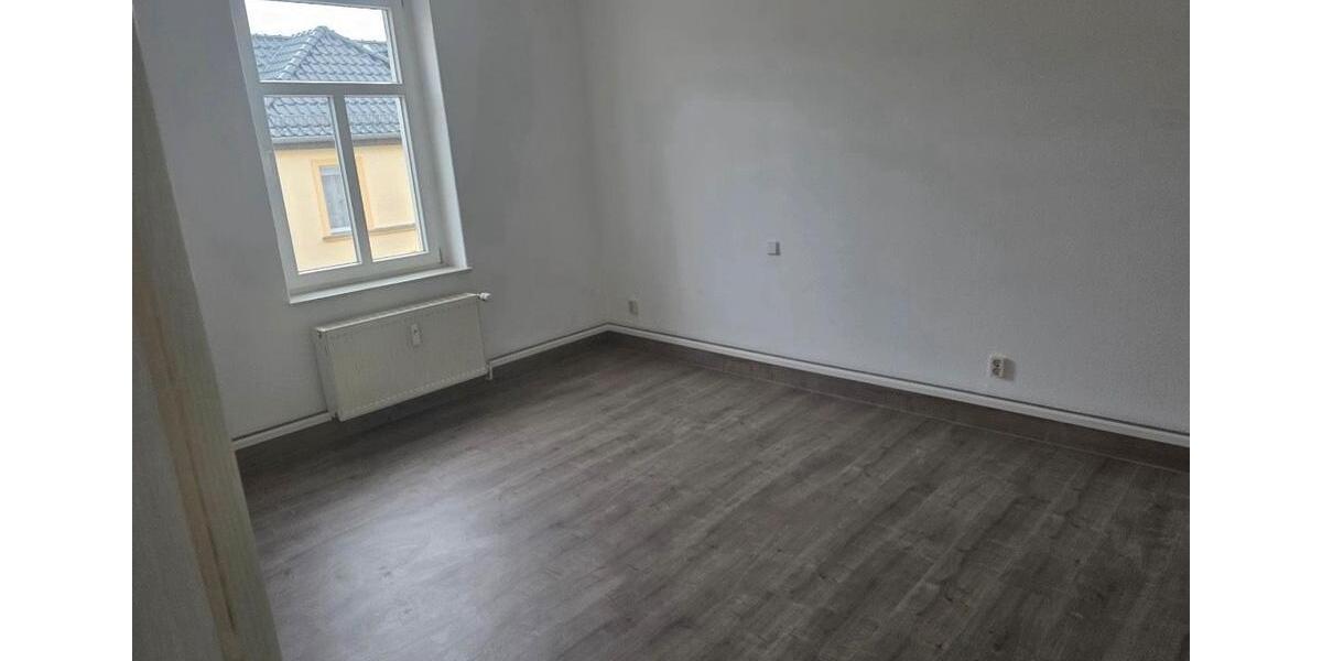 Etagenwohnung Altenburg - 2 Zimmer, 54 m&sup2;, 465&euro; | Angebot:26662239