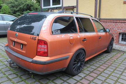 Skoda Octavia 250.877 km 699 &euro; Altenburg 04600