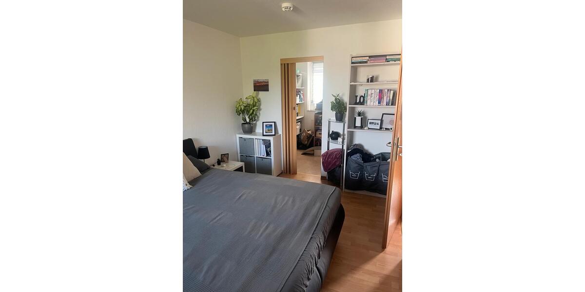 Dachgeschoßwohnung Gera Alt-Bieblach - 2.5 Zimmer, 74 m&sup2;, 900&euro; | Angebot:25992447