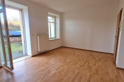 Wohnung Gera - 1 Zimmer, 22 m&sup2;, 235&euro; | Angebot:26443122