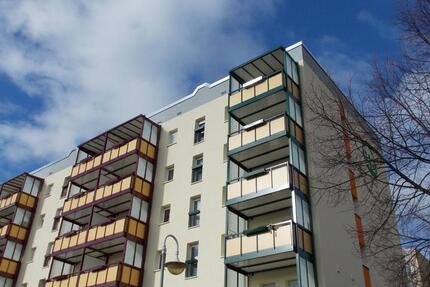 Sanierte 3-Raum Wohnung mit Balkon und Einbauküche 3 zimmer