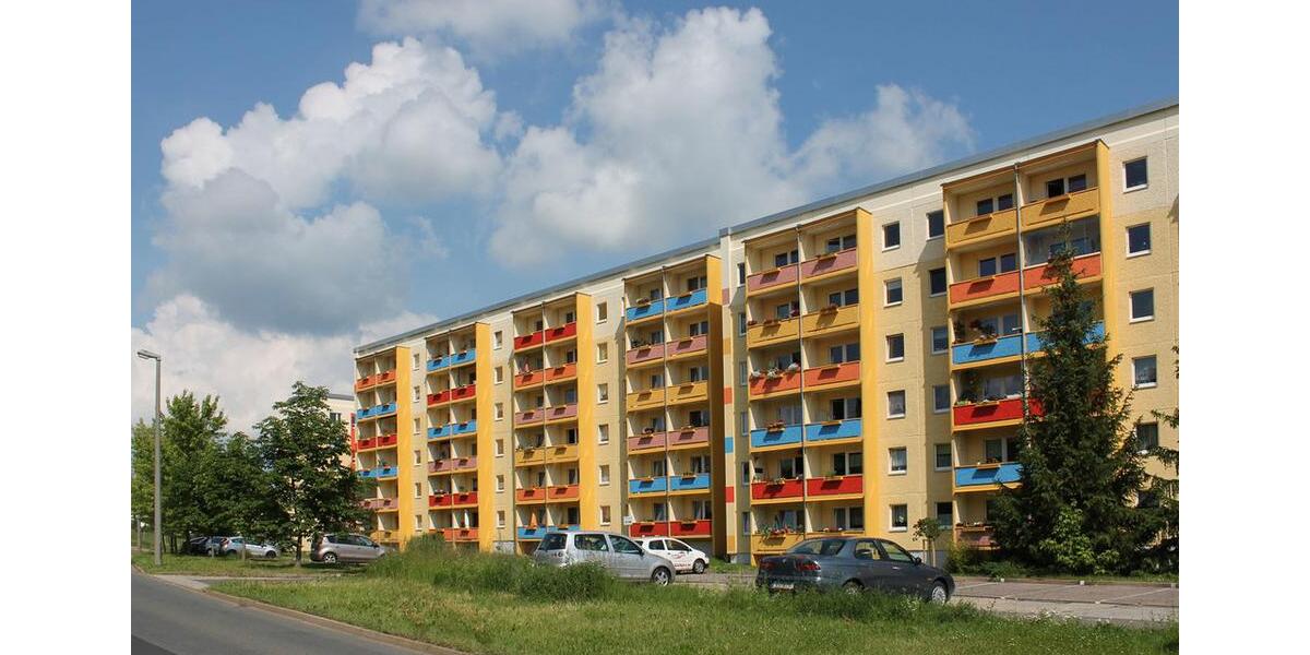 Sanierte 3-Raum-Wohnung mit Badewanne und Balkon 3 zimmer