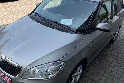 Skoda Fabia 163.200 km 5.555 &euro; Altenburg 04600