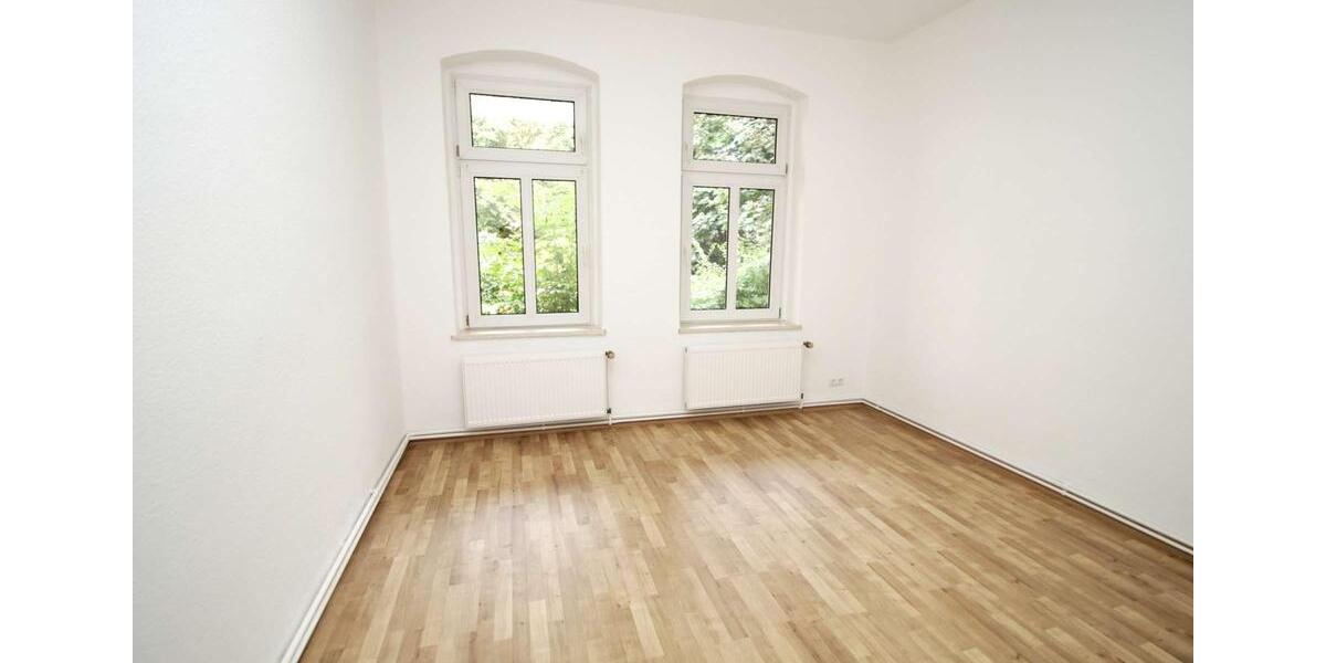 Erdgeschoßwohnung Altenburg - 5 Zimmer, 149 m&sup2;, 800&euro; | Angebot:25546653