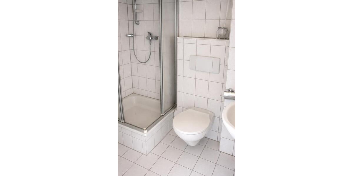 möblierte 2-Zimmer-Wohnung mit Balkon nahe des Zentrums! - Etagenwohnung Gera Pforten | Angebot:26384997