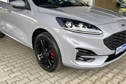 Ford Kuga 27.000 km 33.990 € Glauchau 08371