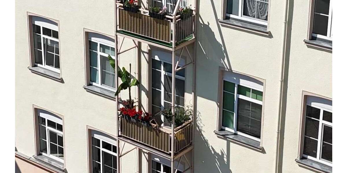 Etagenwohnung Crimmitschau - 3 Zimmer, 80 m&sup2;, 49.000&euro; | Angebot:27005440