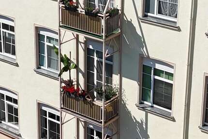 Wohnung Crimmitschau - 3 Zimmer, 80 m&sup2;, 49.000&euro; | Angebot:27005440
