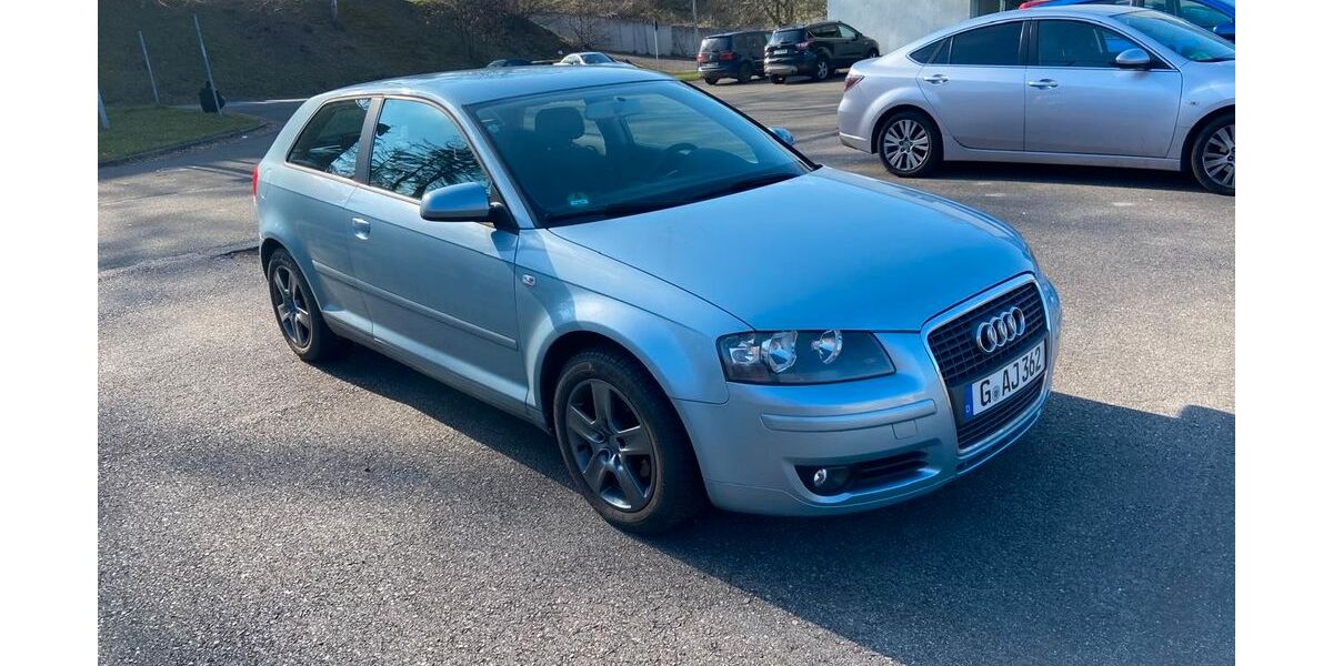 Audi A3 215.000 km 2.300 &euro; gera 07546