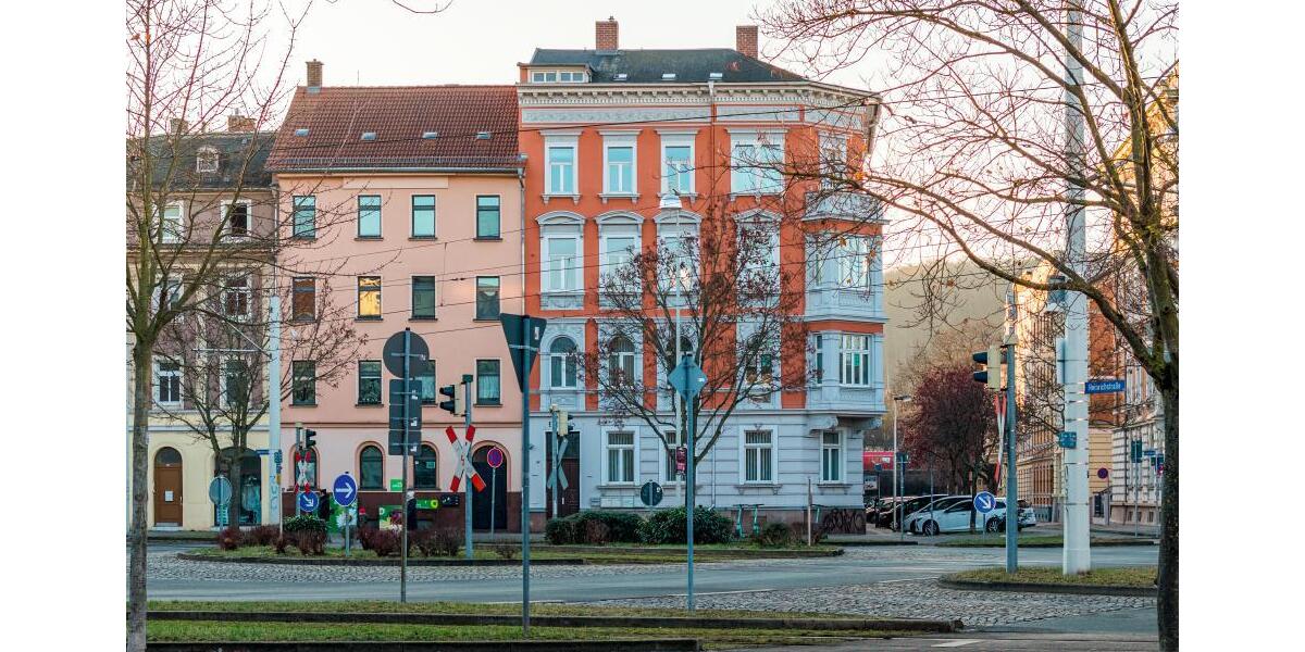 Elegante 4-Raum-Wohnung mit ca. 127 m² im Gründerzeitbau – begehrte Lage! - Etagenwohnung Gera Ostviertel | Angebot:26334927