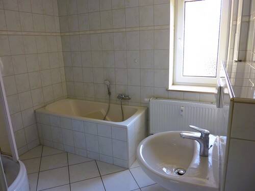 Mehrfamilienhaus, Wohnhaus Teuchern - 129.000&euro; | Angebot:25797847