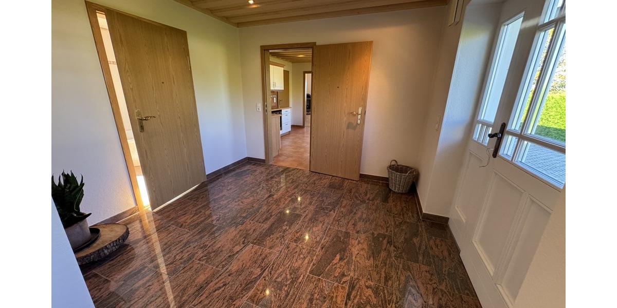 Haus zur Miete mit Einbauküche, Möbel, Wintergarten, Terrasse! Garten! Carport! - Bungalow Gera Alt-Bieblach | Angebot:27718786