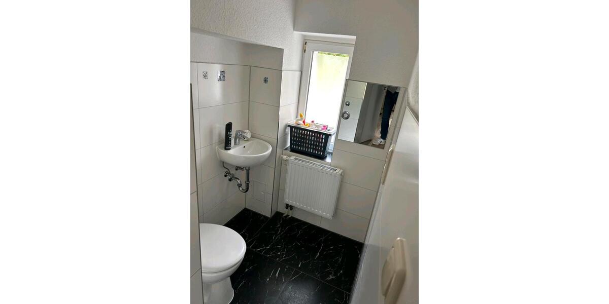 Erdgeschoßwohnung Gera Alt-Bieblach - 3 Zimmer, 65 m&sup2;, 375&euro; | Angebot:26250035