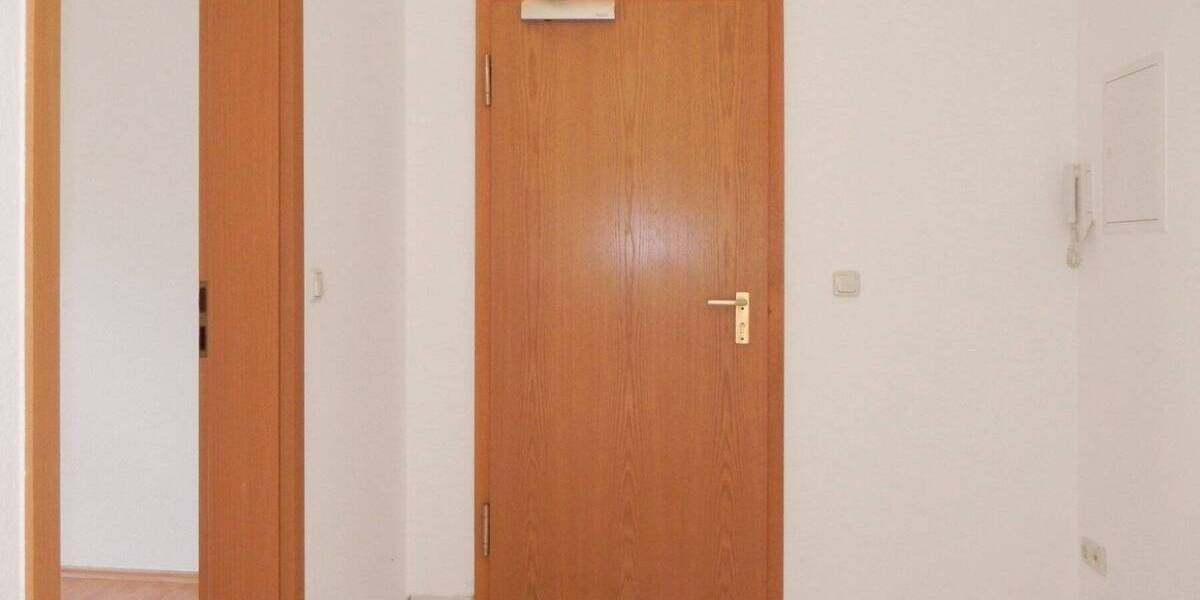 Etagenwohnung Greiz - 3 Zimmer, 73 m&sup2;, 59.000&euro; | Angebot:25729320