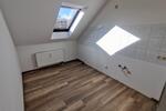 Dachgeschoßwohnung Fraureuth - 3 Zimmer, 60 m&sup2;, 330&euro; | Angebot:26461425