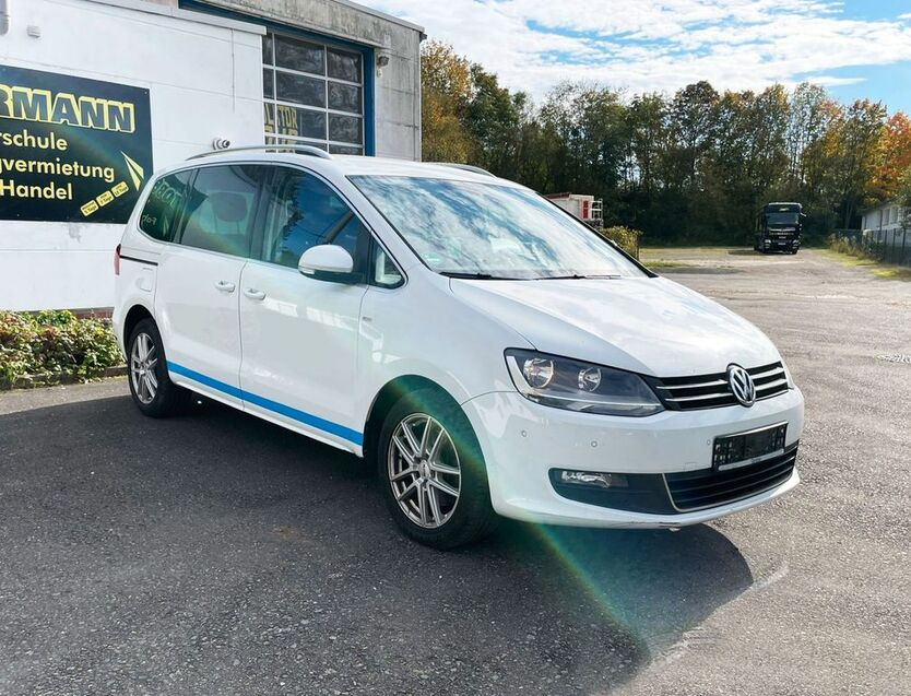 VW Sharan 195.200 km 12.950 € Gera 07551