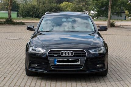 Audi A4 222.000 km 9.500 &euro; Zeitz 06712