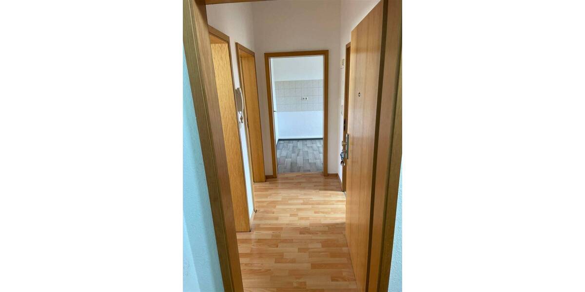 Etagenwohnung Schmölln - 3 Zimmer, 69 m&sup2;, 349&euro; | Angebot:26798530