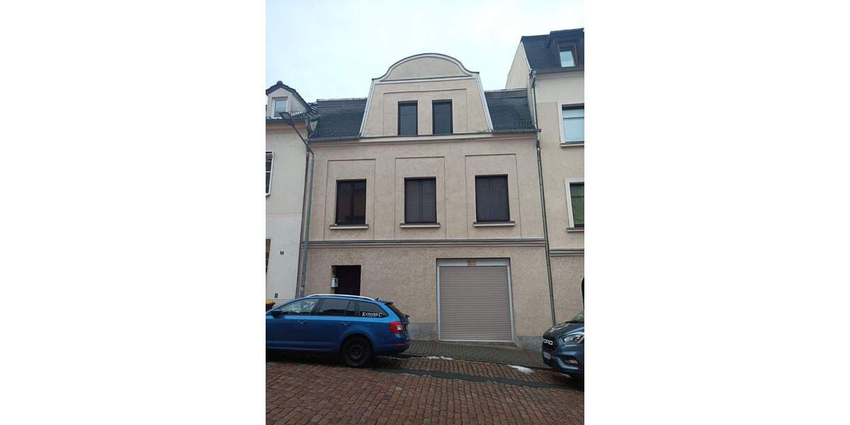 Reihenmittelhaus Meerane - 3 Zimmer, 82 m&sup2;, 399&euro; | Angebot:25279135