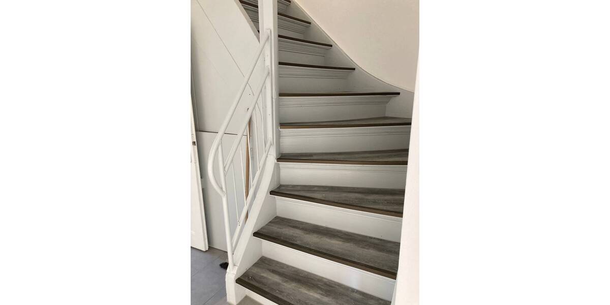 Einfamilienhaus Stadtroda Podelsatz - 8 Zimmer, 233 m&sup2;, 279.000&euro; | Angebot:25695943