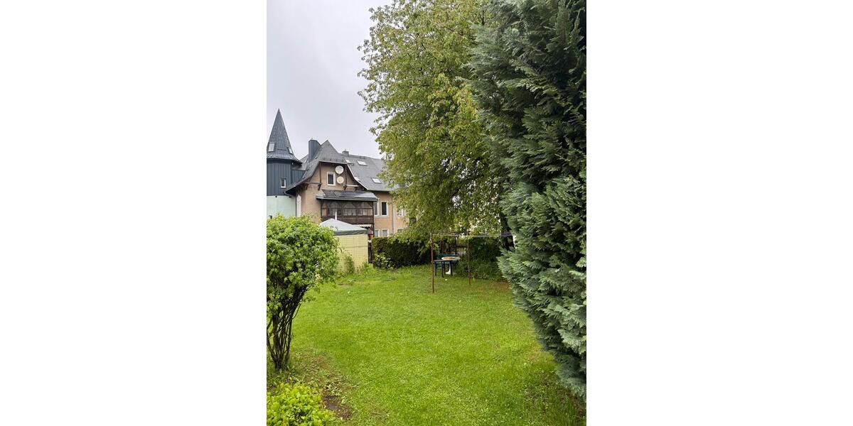 Dachgeschoßwohnung Meerane - 3 Zimmer, 80 m&sup2;, 562&euro; | Angebot:26613602