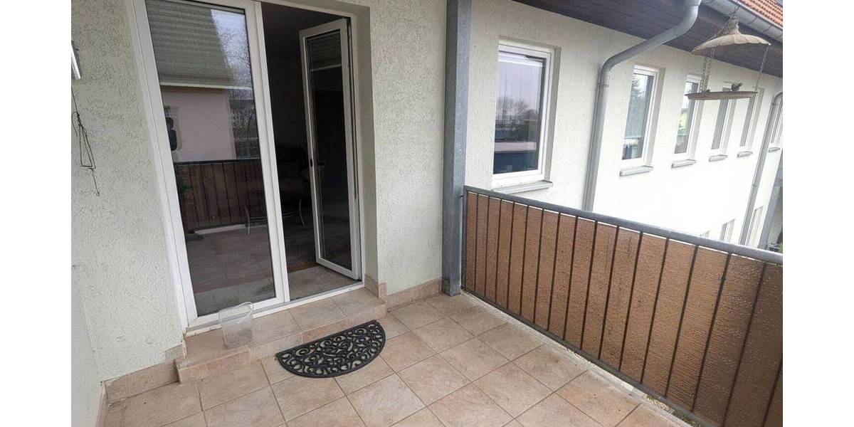 Etagenwohnung Hermsdorf - 3 Zimmer, 71 m&sup2;, 98.000&euro; | Angebot:26160265