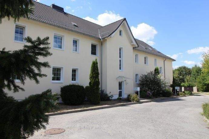 Etagenwohnung Crimmitschau - 3 Zimmer, 62 m&sup2;, 434&euro; | Angebot:26744285