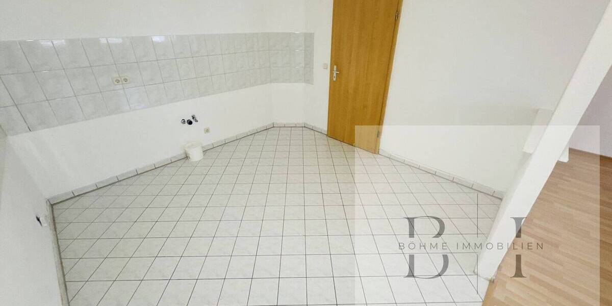 Etagenwohnung Gera Ostviertel - 3 Zimmer, 104 m&sup2;, 89.000&euro; | Angebot:26202172