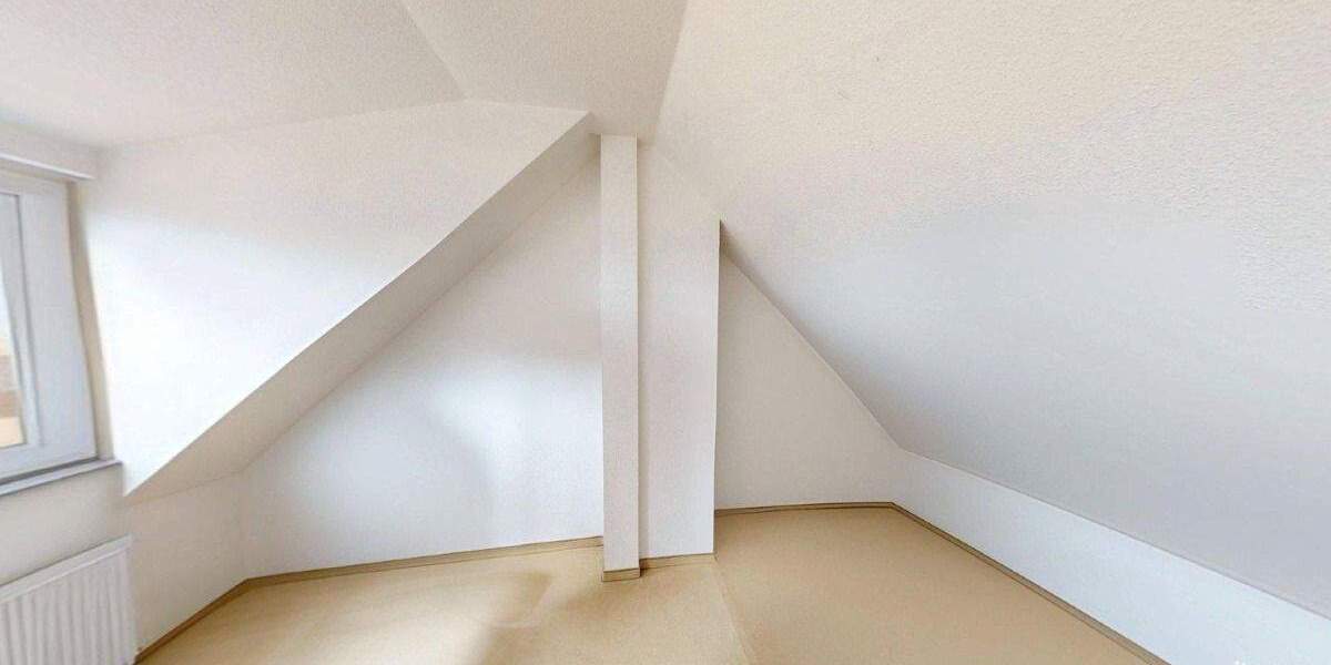 Etagenwohnung Altenburg - 6 Zimmer, 101 m&sup2;, 139.000&euro; | Angebot:25777378