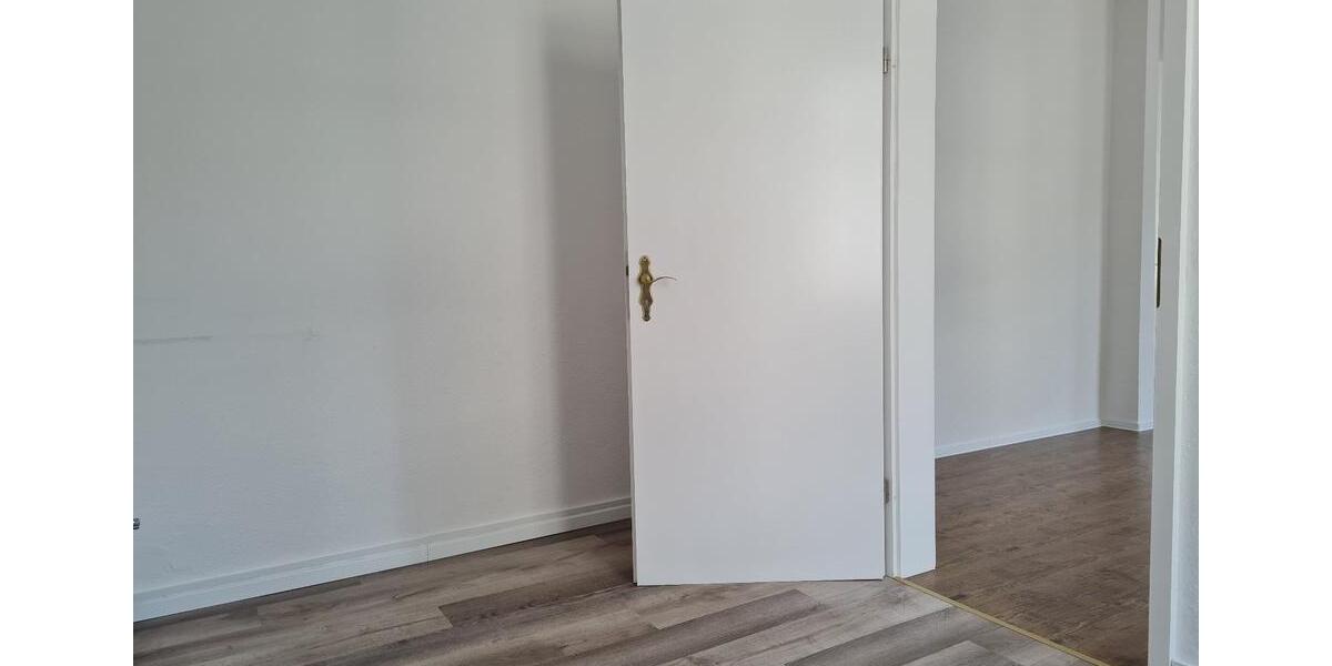 Etagenwohnung Gera Debschwitz - 3 Zimmer, 73 m&sup2;, 420&euro; | Angebot:26462247