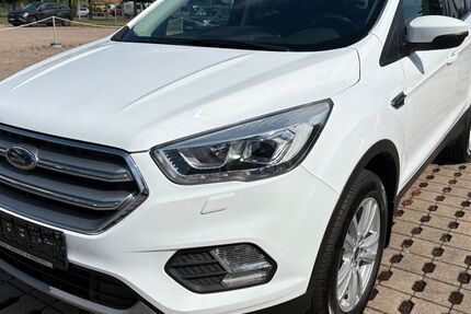 Ford Kuga 104.290 km 11.290 &euro; Triptis 07819