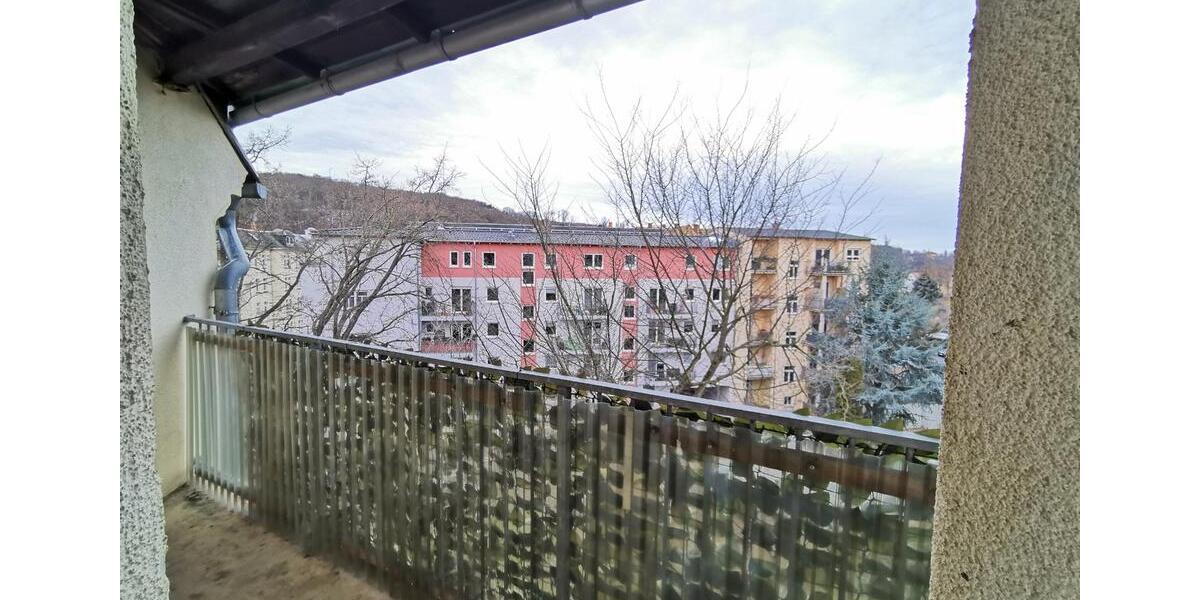 Etagenwohnung Gera Debschwitz - 4 Zimmer, 103 m&sup2;, 925&euro; | Angebot:26223228