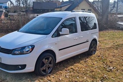VW Caddy 218.941 km 8.500 &euro; Fraureuth 08427