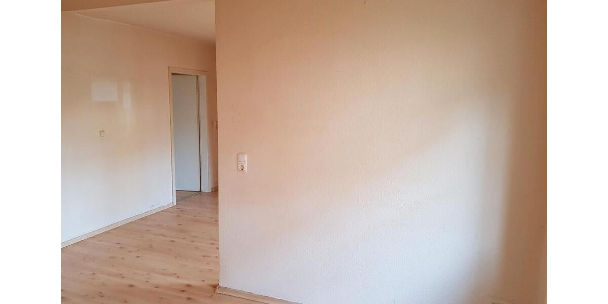 Erdgeschoßwohnung Meuselwitz - 2 Zimmer, 49 m&sup2;, 295&euro; | Angebot:26346016