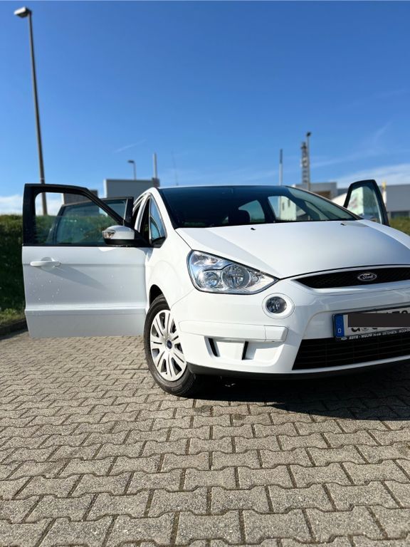 S-Max