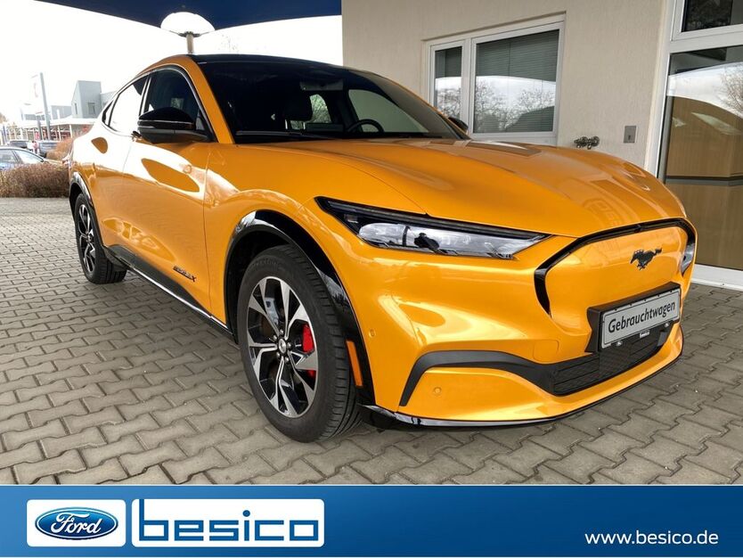 Ford Mustang Mach-E 14.449 km 51.790 € Glauchau 08371