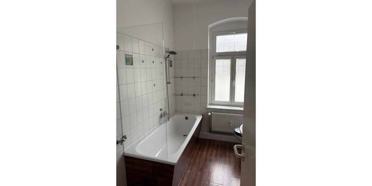 Etagenwohnung Gera Debschwitz - 3 Zimmer, 74 m&sup2;, 460&euro; | Angebot:26532565