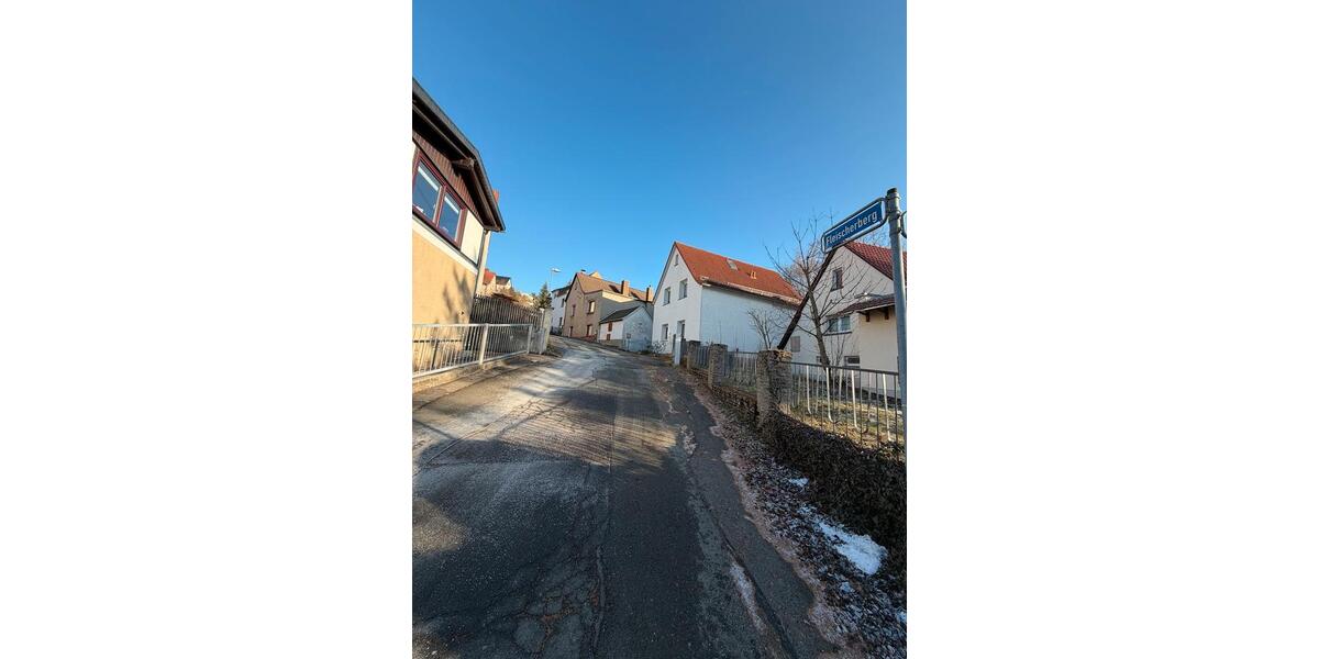 Einfamilienhaus Rositz - 8 Zimmer, 140 m&sup2;, 500&euro; | Angebot:24812820