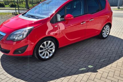 Opel Meriva 118.000 km 2.399 &euro; Weida 07570